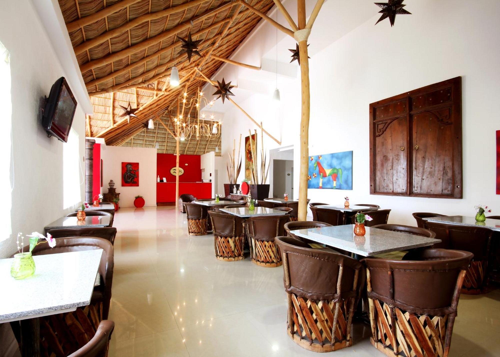 Zar Colima Hotel Exterior photo